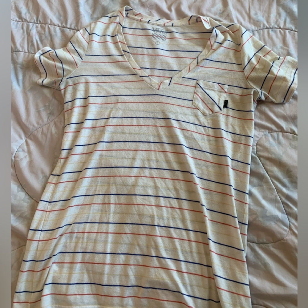Vans Juniors Size Large white striped tshirt